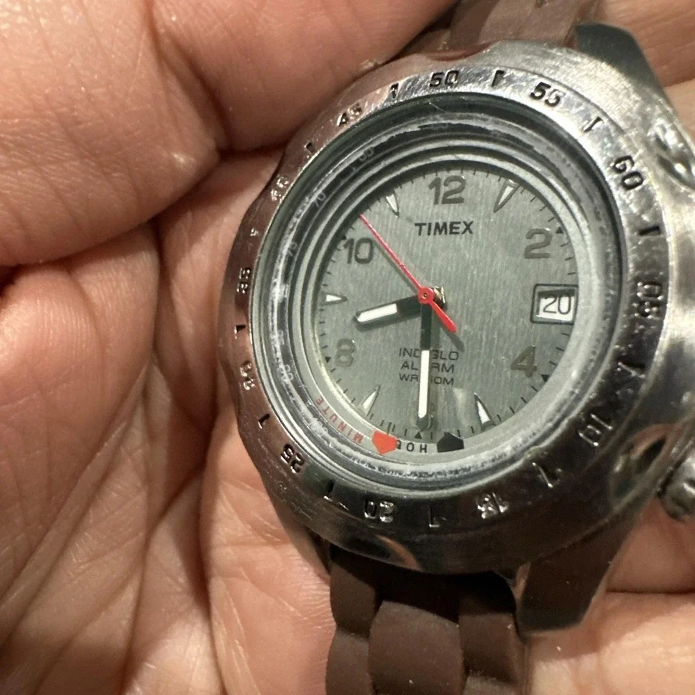 Works Rare Timex Indiglo Quartz Men's Watch Indiglo & Alarm Not working 44mm 7.5